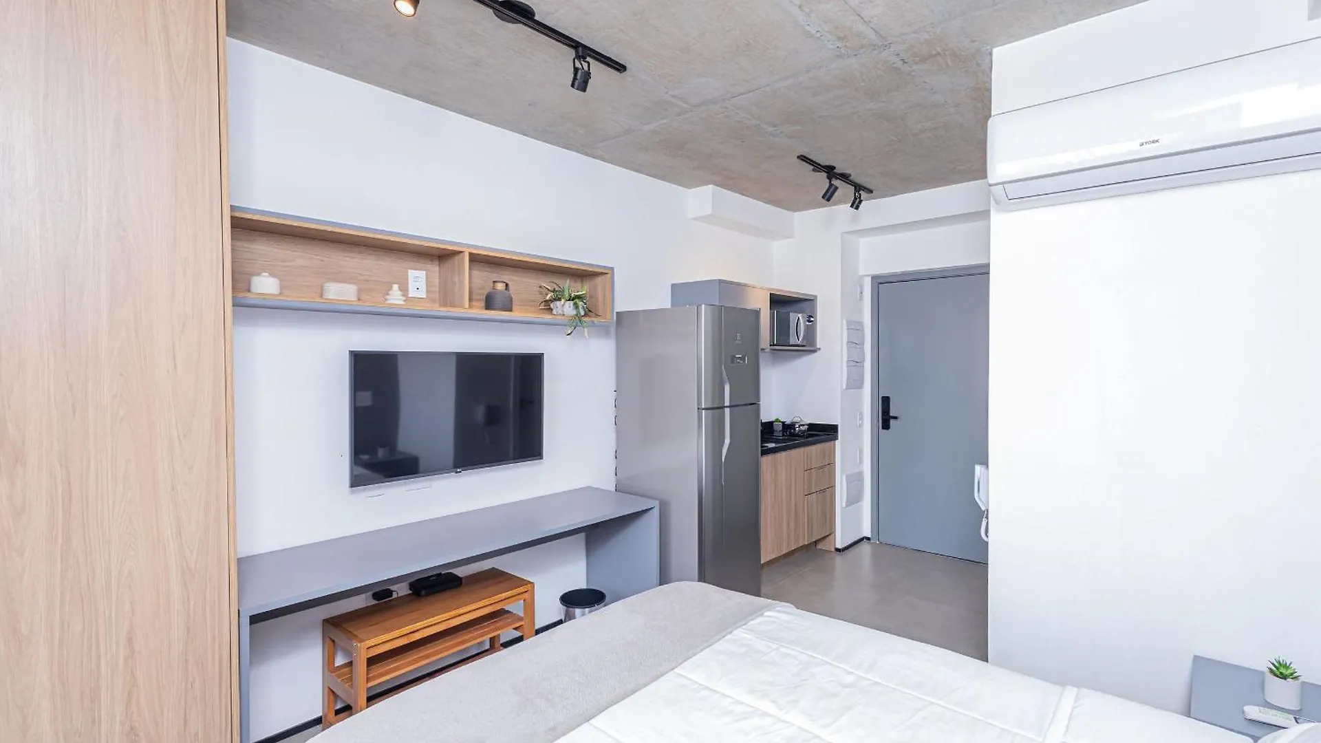 Estudio 1011 Jardins Completo Luxo São Paulo